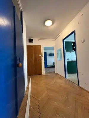 90000euro .. 2 camere cu centrala .. etaj intermediar - imagine 4