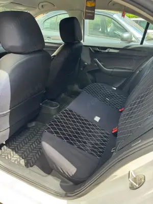 Skoda RAPID 1.4 TDI Ambition - imagine 7