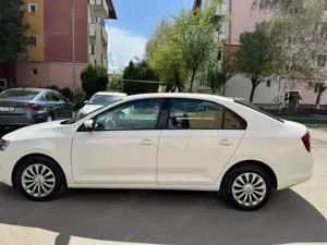 Skoda RAPID 1.4 TDI Ambition - imagine 3