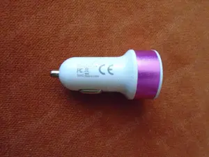 Alimentator auto bricheta masina cu 2 USB ( 2.1 A+ 1.0 A) - imagine 4