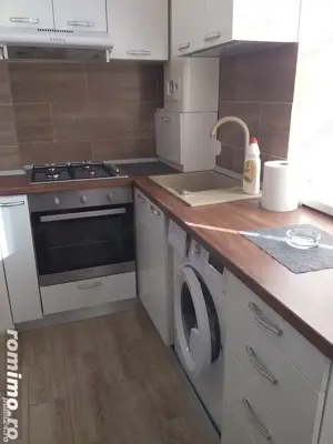 3 camere in zona Sagului