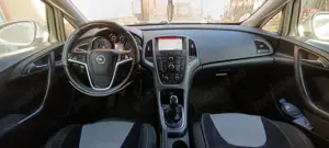 Vând Opel Astra Sports Tourer. - imagine 3