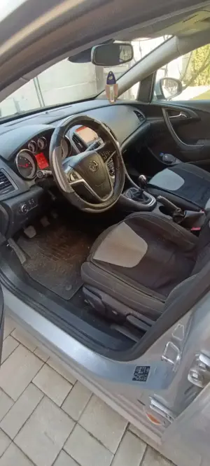 Vând Opel Astra Sports Tourer. - imagine 6