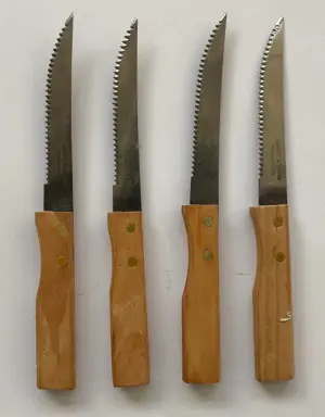 Vand cutite de bucatarie