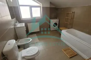 De vanzare apartament cu 4 camere plus pod, zona Eroilor, Floresti!  - imagine 17