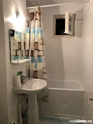 de inchiriat garsoniera in zona Complex  - imagine 2