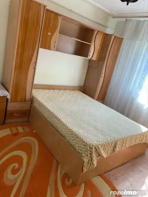 de inchiriat garsoniera in zona Complex  - imagine 3