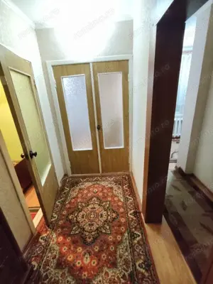 2 camere situat in zona Sagului - imagine 3