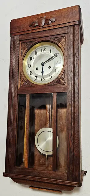 Ceas de perete cu pendula anii 40