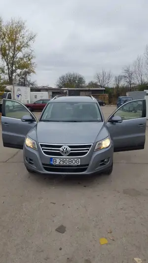 Auto TIGUAN 2.0 Benzina TFSI achizitionat de nou din Romania  - imagine 6