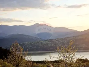 Teren cu vedere la Muntele Ceahlau - imagine 2