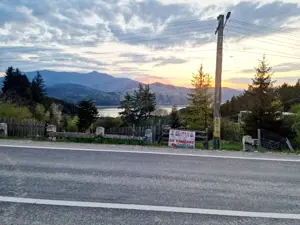 Teren cu vedere la Muntele Ceahlau - imagine 10