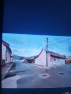 Vînd schimb Casă, Garaj teren  privat, z semicentral Petroșani  - imagine 10