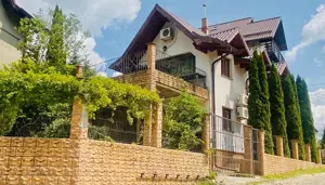 Inchiriez casa in Busteni (Piatra Arsa)