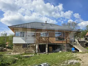 Casă modernă în Vâlcele, teren 1000 mp