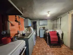 Casa de vanzare, cu 5 camere, 120 mp utili, teren 240 mp, zona UMF - imagine 6