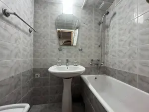 De inchiriat apartament cu 3 camere in zona Marasti