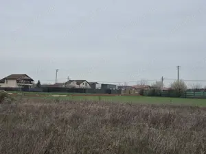 Teren intravilan construibil Balotesti, 700 mp, 36000 euro,foarte aproape de padure - imagine 4