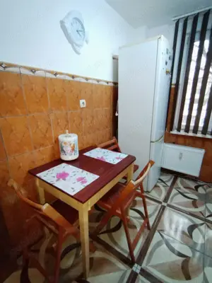 Apartament 2 Cam Zona Republicii Nord  - imagine 4