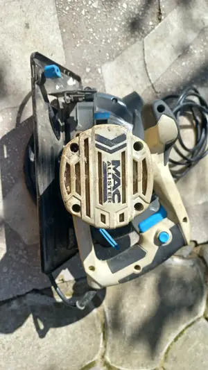 Circular de mana Mac Alister 1500 W impecabil cu pânză de tăiere 