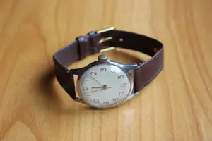 Ceas mecanic barbatesc Wostok, model slim, elegant, frumos