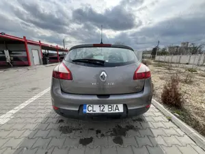 Renault Megane 3 1,5 dCI 110 CP - imagine 4