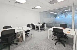 Spațiu de birou frumos proiectat pentru 5 persoană în Spaces Campus 6 - imagine 10