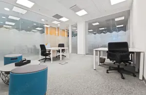 Spațiu de birou frumos proiectat pentru 5 persoană în Spaces Campus 6 - imagine 9