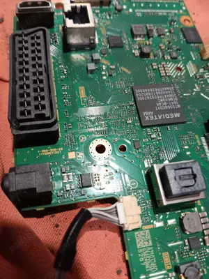placa de baza 1-980-335-22 de pe tv Sony kdl-32wd600 - imagine 2