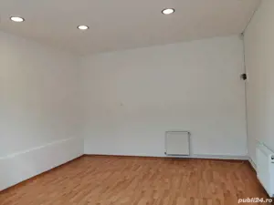 Spatiu de închiriat ultracentral  - imagine 3