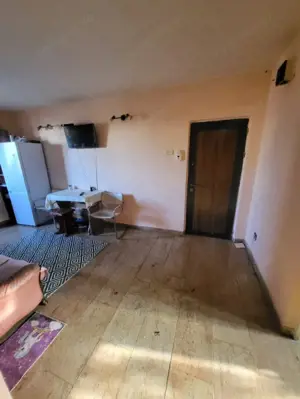 Apartament cu 4 camere - imagine 4
