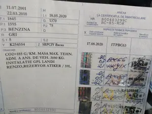 A4, sedan, an 2002,benzina cu gpl, 1600 cmc, 268000 de km, clima 2 zone, 1850 euro - imagine 7