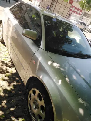 A4, sedan, an 2002,benzina cu gpl, 1600 cmc, 268000 de km, clima 2 zone, 1850 euro - imagine 10