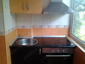 Proprietar, inchiriez apartament 4 camere , confort 1 decomandat 100mp.2 bai ,3 balcoane in Soarelui - imagine 4