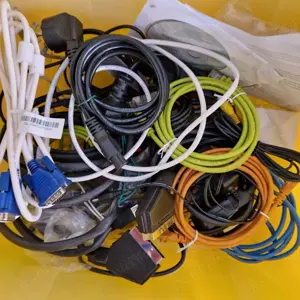 Cabluri calculatoare si telefonie - imagine 2