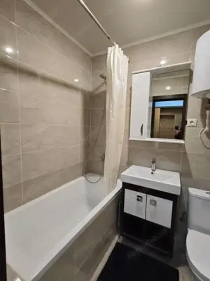 1 cam in zona Lujerului