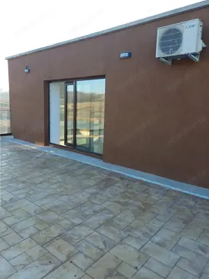 Apartament cu 2 cam si terasa, vedere catre lac - imagine 14