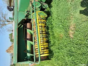 Vând ce se vede in poze