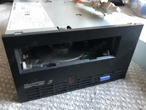 IBM LTO Ultrium 3 Tape Drive FC + Sursa + HBA FC controller - imagine 1