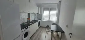 Proprietar-închiriez Ap 2 camere, ultra-central, renovat si mobilat-nou