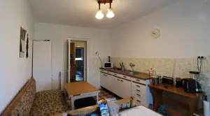 Vanzare casa mare cu etaj si 6200 mp teren in Fieni, judetul Dambovita - imagine 6