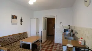 Vanzare casa mare cu etaj si 6200 mp teren in Fieni, judetul Dambovita - imagine 13