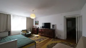 Vanzare casa mare cu etaj si 6200 mp teren in Fieni, judetul Dambovita - imagine 17