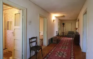 Vanzare casa mare cu etaj si 6200 mp teren in Fieni, judetul Dambovita - imagine 20