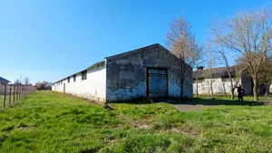 Hală industrială din cărămidă 793mp pe teren de 1999mp (Rediu, Neamt)