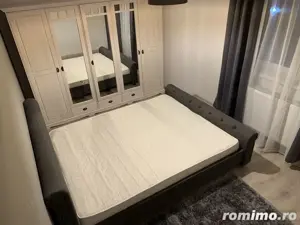 1 camera Torontalului