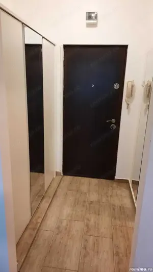 1 camera zona Medicina 