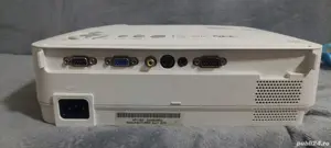 proiector NEC np115