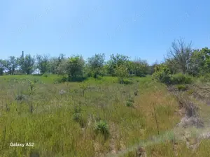 Vând casa la tara în loc liniști!