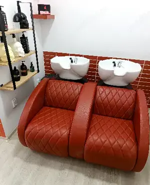 Angajam frizer cu experiență  - imagine 3